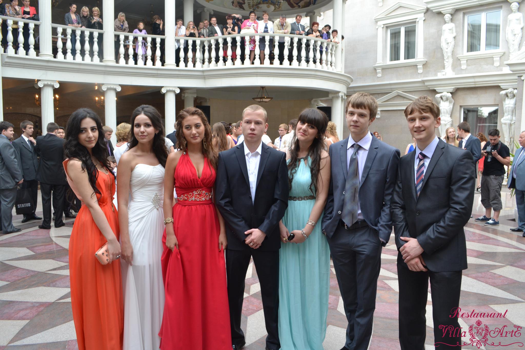 Prom on the summer terrace of the Villa ArtE